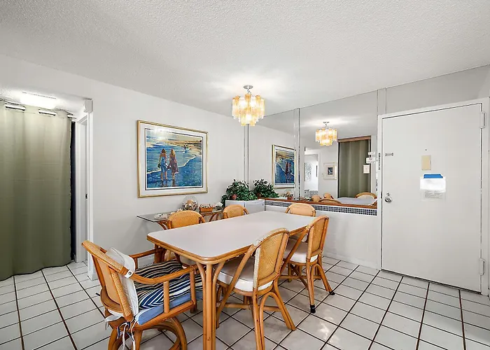 Holiday home 2 Bedroom Braemar Towers In An Amazing Setting & Ocean Views Ocean City