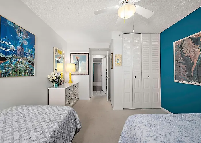 Holiday home 2 Bedroom Braemar Towers In An Amazing Setting & Ocean Views Ocean City