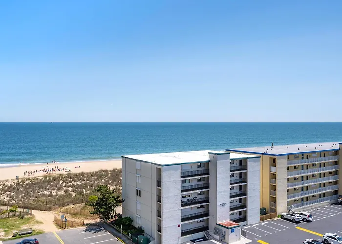 2 Bedroom Braemar Towers In An Amazing Setting & Ocean Views * Ocean City