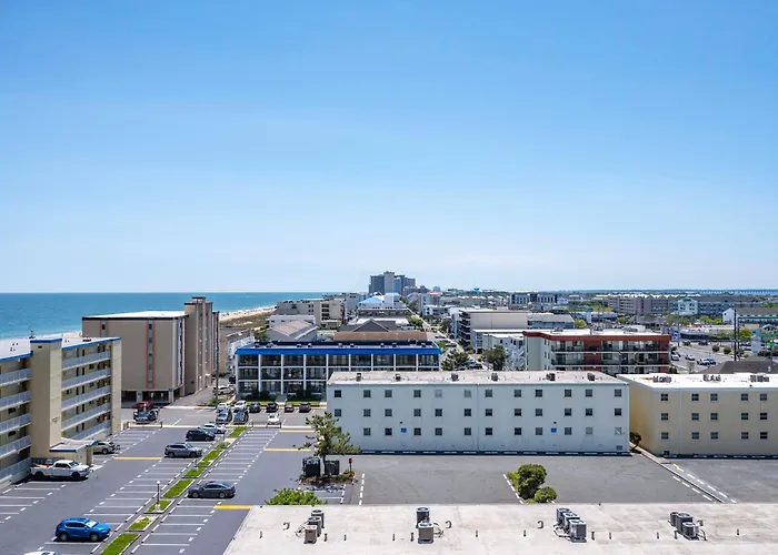 2 Bedroom Braemar Towers In An Amazing Setting & Ocean Views